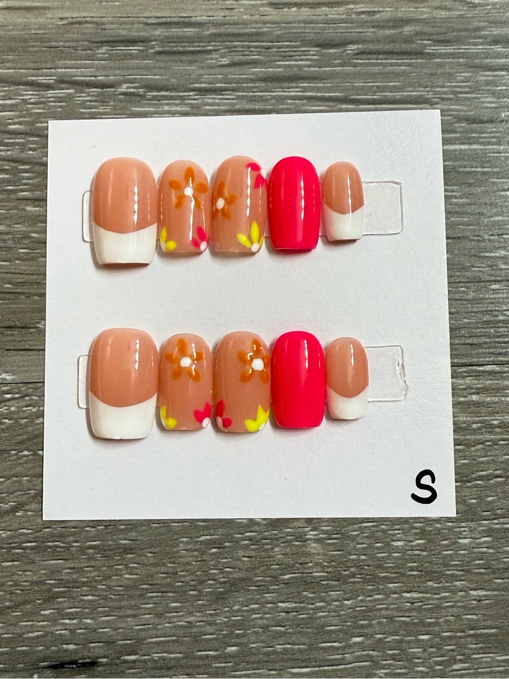 Peach Floral Press-On Nail Set with Neon Pink Accent